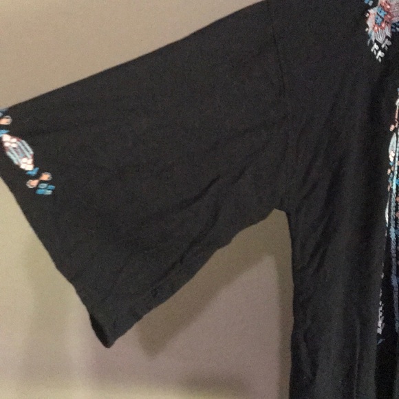 American Eagle Kimono - Picture 3 of 3